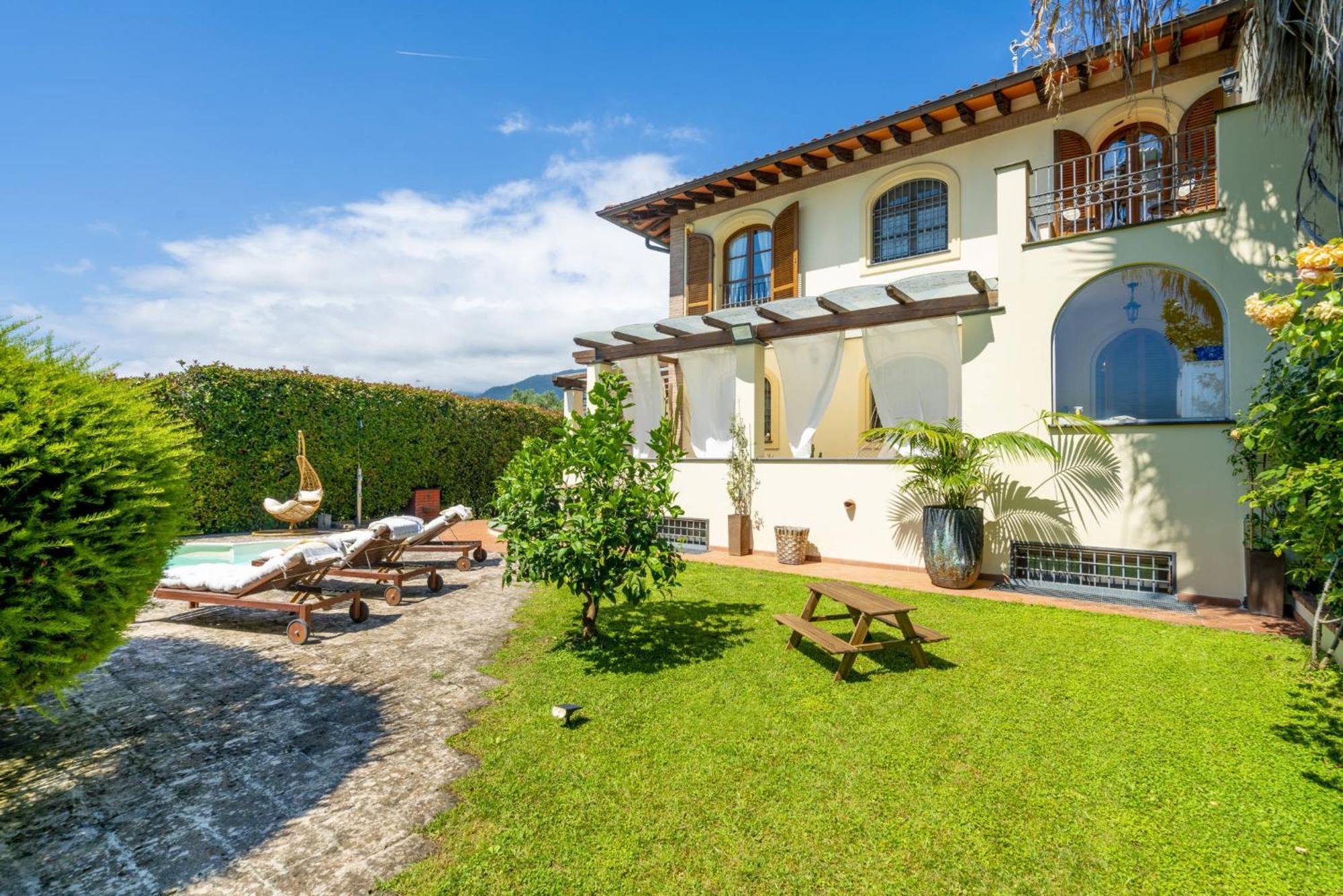 Villa Lorenzo Querceta Ngoại thất bức ảnh